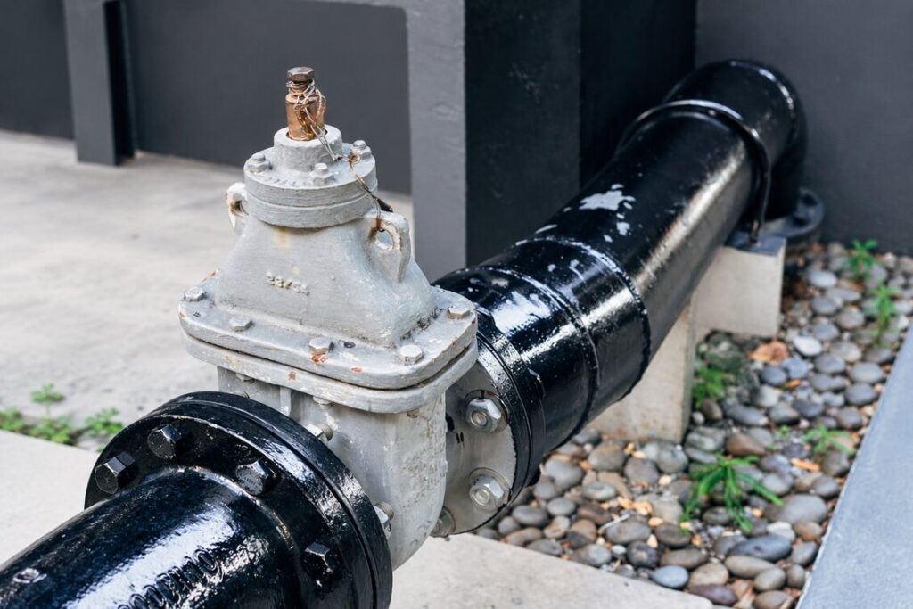 Early-Warning-Signs-of-a-Burst-Pipe